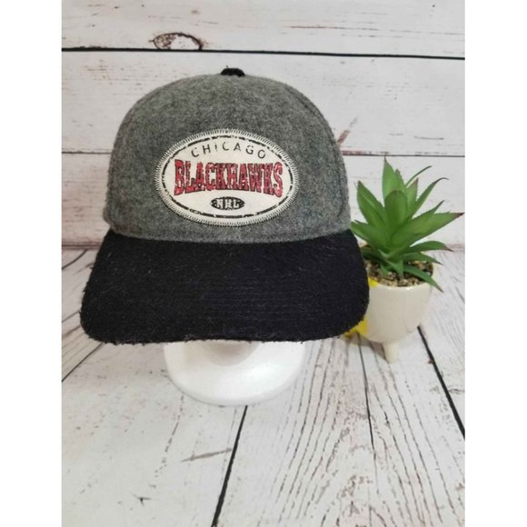 NHL CHICACO BLACKHAWKS Cap Hat OS #886 - Picture 1 of 9